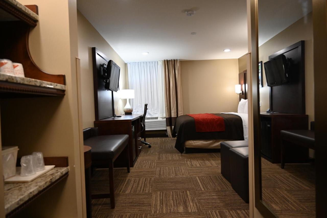 Giles Hotel Inn And Suites Pulaski Dış mekan fotoğraf