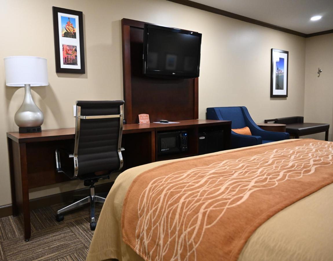 Giles Hotel Inn And Suites Pulaski Dış mekan fotoğraf